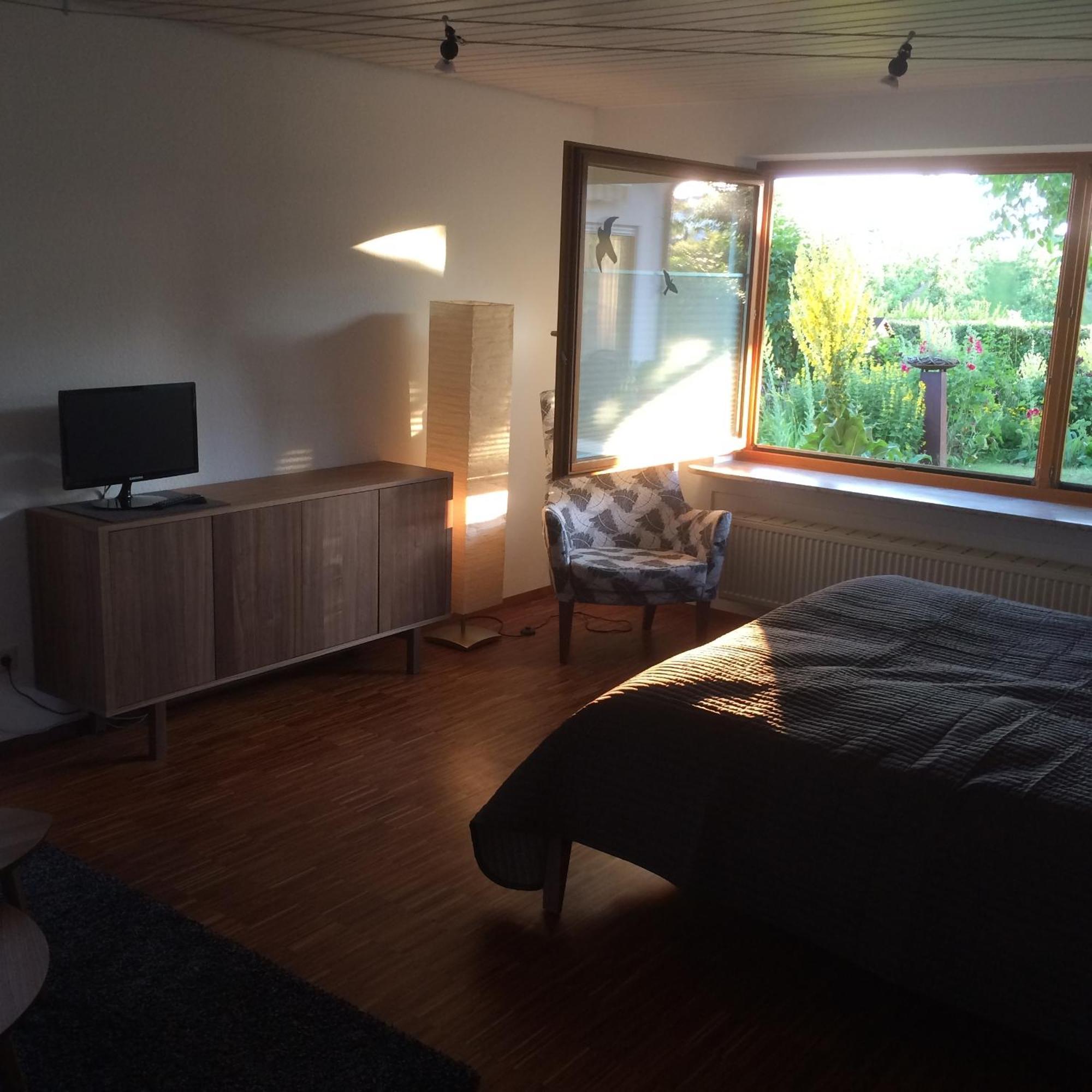 Ferienwohnung Bluetenweg Kluftern Φριντρισχάφεν Εξωτερικό φωτογραφία