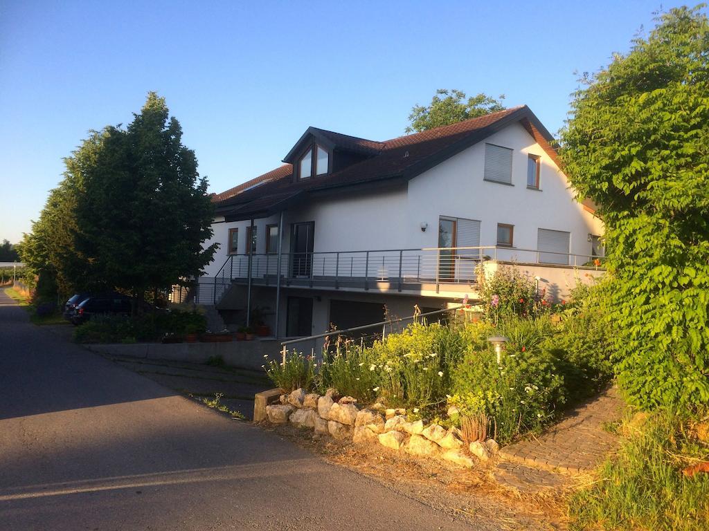 Ferienwohnung Bluetenweg Kluftern Φριντρισχάφεν Δωμάτιο φωτογραφία
